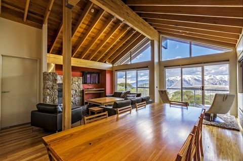 Altezza 1570 By Alpine Boutique Apartments - Kempsey Accommodation 0