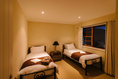 Barrington Hideaway- River Cottages - Kempsey Accommodation 3