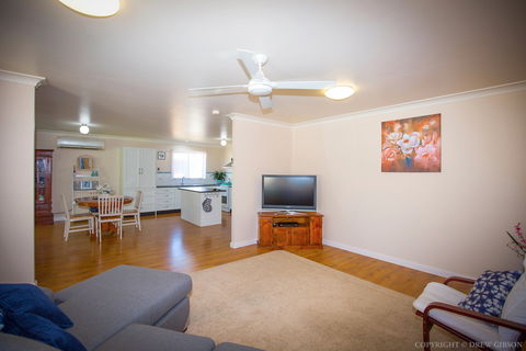 Dell-Lee Cottage - Kempsey Accommodation 4