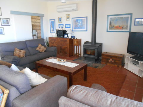 Edith's - Kempsey Accommodation 4