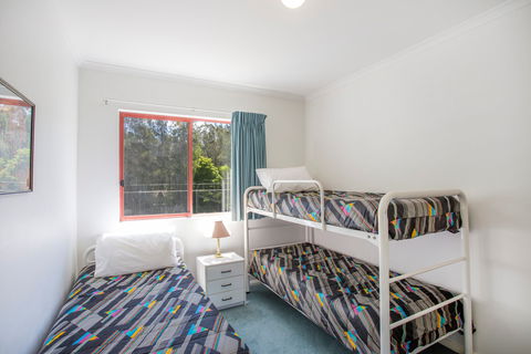 Fathoms 6 - Kempsey Accommodation 6