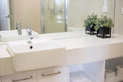 H20 Apartments - Kempsey Accommodation 6