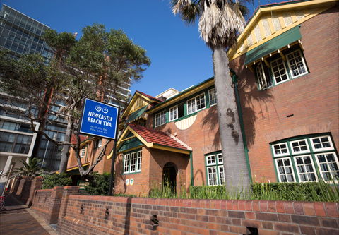 Newcastle Beach YHA - Kempsey Accommodation 0