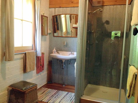 Southdown Stable: Bowral - Kempsey Accommodation 3