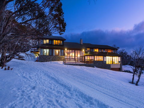 Valhalla Perisher - Kempsey Accommodation 2