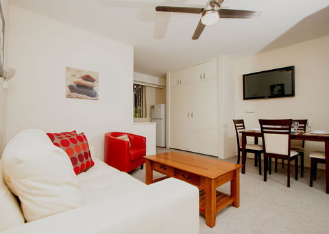 Canberra Short Term And Holiday Accommodation - Kempsey Accommodation 8