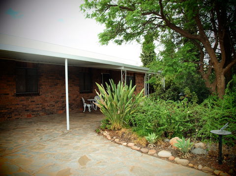 Capon Cottage - Kempsey Accommodation 2