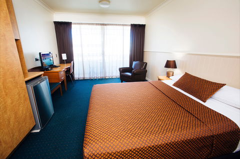 City Oasis Inn - Kempsey Accommodation 6