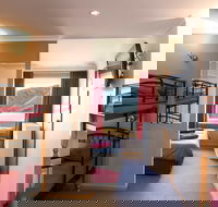 Cooroona Alpine Lodge