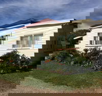 Fairview Bed and Breakfast Cottage - Kempsey Accommodation