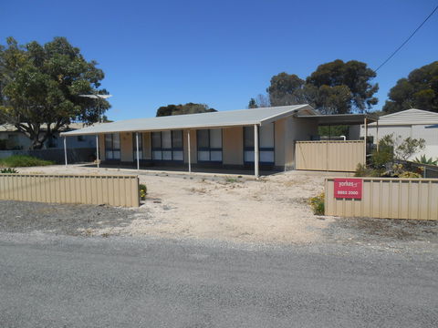 Hardwicke Beach House - Kempsey Accommodation 0