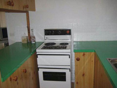 Hardwicke Beach House - Kempsey Accommodation 1
