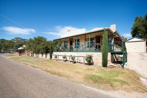 Old Swanport General Store - Kempsey Accommodation 0