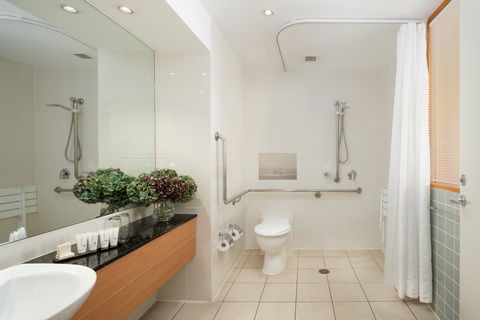 Rydges Newcastle - Kempsey Accommodation 4