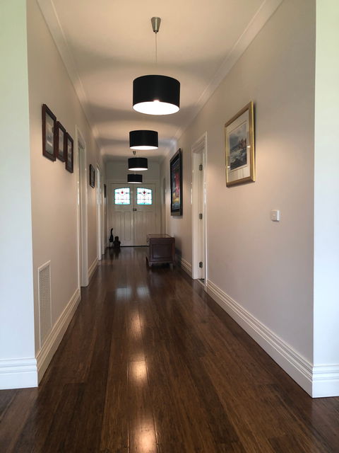 Somerled House - Kempsey Accommodation 1