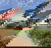 The Lobster - Kempsey Accommodation