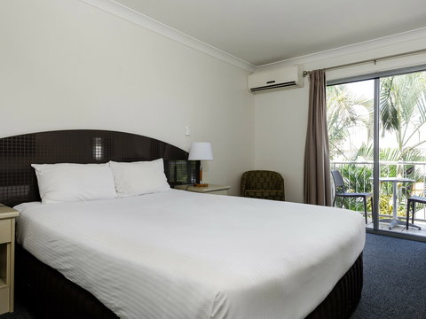 The Waterloo Bay Hotel - Kempsey Accommodation 2