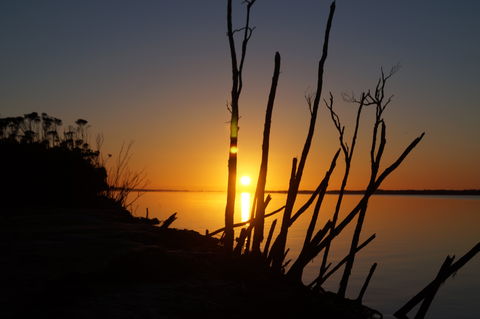 Waterfront Retreat At Wattle Point - Kempsey Accommodation 6