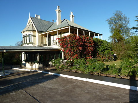 Airlie House Motor Inn - Kempsey Accommodation 0