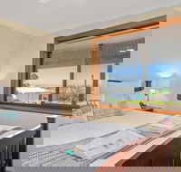 Century21 SouthCoast Reef  Vines Port Noarlunga - Kempsey Accommodation