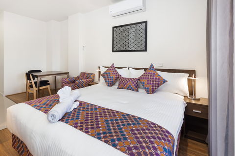 City Edge Dandenong Apartment Hotel - Kempsey Accommodation 1