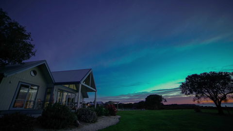 Bear Gully Coastal Cottages - Kempsey Accommodation 1