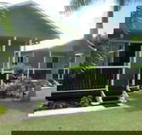 Queens Beach Tourist Village - Kempsey Accommodation