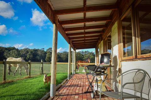 The Glen Farm Cottages - Kempsey Accommodation 0