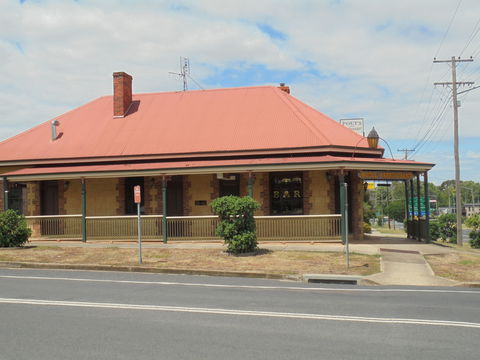 The Poet's Recall - Kempsey Accommodation 1