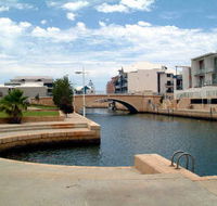 Crest Del Mar Apartments - Kempsey Accommodation