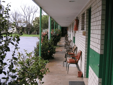 Mount Barker Valley Views Motel & Chalets - Kempsey Accommodation 4