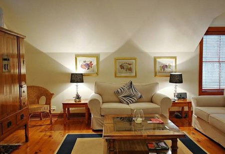 The Mews Studio Apartments - Kempsey Accommodation 3