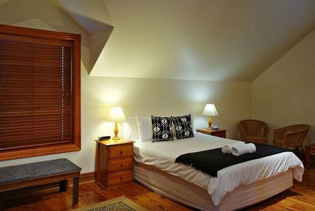 The Mews Studio Apartments - Kempsey Accommodation 4