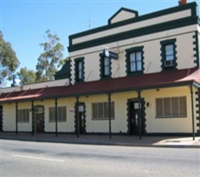 Old Willyama Motor Inn - Kempsey Accommodation 1