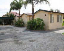 Outback Villas - Kempsey Accommodation 1