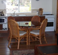 Jarrah Glen Cabins - Kempsey Accommodation
