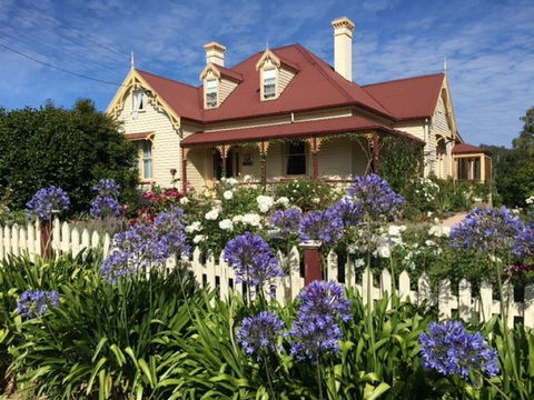 Cambridge House B&B - Kempsey Accommodation 0