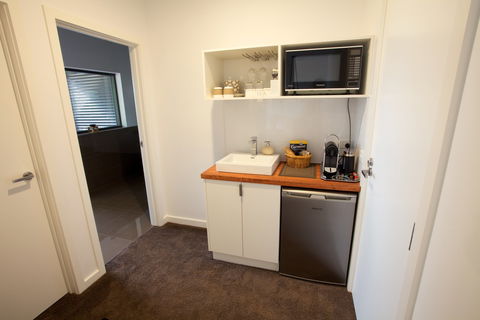 Feathertop  Accommodation - Kempsey Accommodation 2