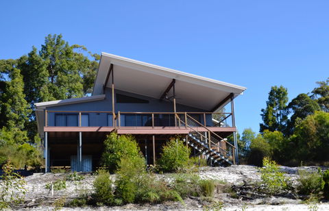 Kokomo At Kingfisher Bay - Kempsey Accommodation 0