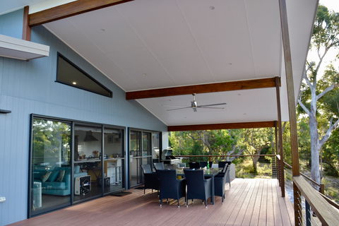 Kokomo At Kingfisher Bay - Kempsey Accommodation 1
