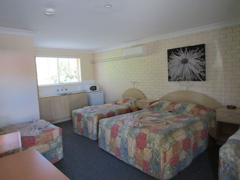 Manilla Motel - Kempsey Accommodation 2