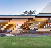 Sativa Sanctuary Forest View - Kempsey Accommodation