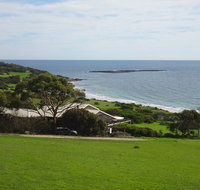 Tu Emuz stone beachfront cottage supporting fire recovery Emu Bay KI