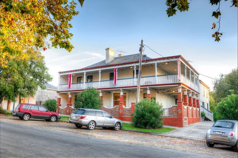 Athelstane House - Kempsey Accommodation 0
