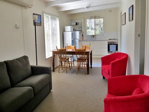 Capertee Cottage - Kempsey Accommodation 1