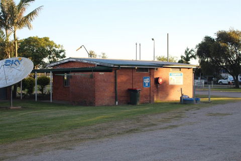 Grafton Greyhound Racing Club Caravan Park - Kempsey Accommodation 0