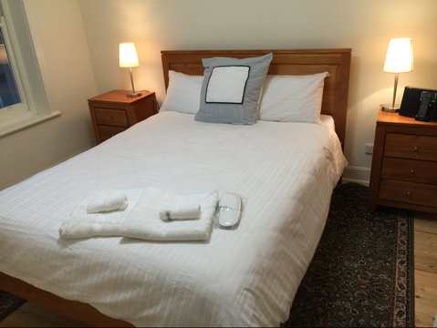 MacDonnell House, Naracoorte - Kempsey Accommodation 2