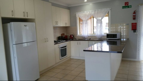 Numurkah Self Contained Apartments - Kempsey Accommodation 2