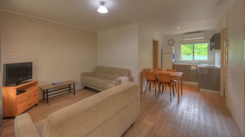 Restaway Holiday Units - Kempsey Accommodation 1