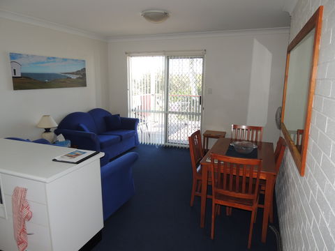 Seascape Holiday Apartments Lake Cathie - Kempsey Accommodation 1